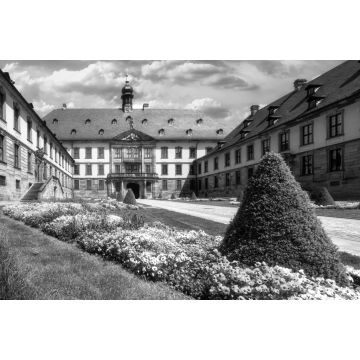 Lais Puzzle - Stadtschloss in Fulda. Die barocke Residenz wurde von 1708 bis 1714 erbaut. in schwarz weiß - 2.000 Teile