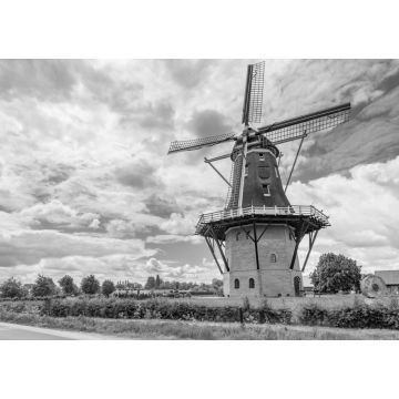 Lais Puzzle - Niederländische Windmühle Puurveense Molen im kleinen Dorf Kootijkerbroek, an der Veluwe, in der Gemeinde Barneveld, Gelderland, Niederlande in schwarz weiß - 1.000 Teile