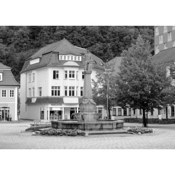 Lais Puzzle - Altstadt von Suhl in Deutschland in schwarz weiß - 1.000 Teile