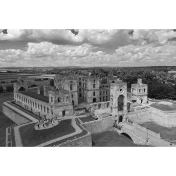 Lais Puzzle - Schloss Krzyztopor, Polen. Luftaufnahme der alten, verfallenen Burg in Ujazd, Świetokrzyskie Voivodeship, Polen in schwarz weiß - 2.000 Teile