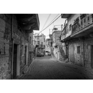 Lais Puzzle - Kopfsteinpflasterstraße in einer antiken Stadt im Hochland des Libanon in schwarz weiß - 500, 1.000 & 2.000 Teile