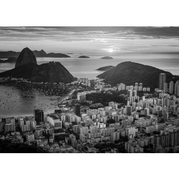 Lais Puzzle - Schöner warmer Sonnenaufgang in Rio de Janeiro mit der Silhouette des Zuckerhuts in schwarz weiß - 500, 1.000 & 2.000 Teile