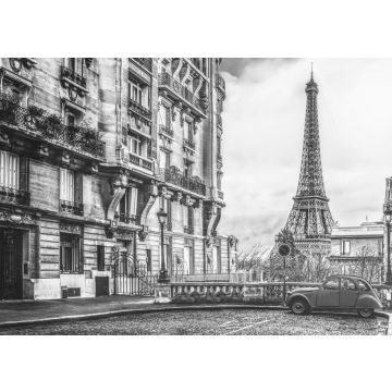 Lais Puzzle - Der Eiffelturm in Paris von einer kleinen Straße aus mit einem roten 2cv-Oldtimer, Frankreich in schwarz weiß - 500, 1.000 & 2.000 Teile