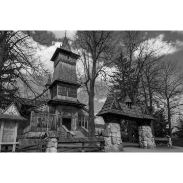 Lais Puzzle - Holzkirche in Koscielisko bei Zakopane, Kleinpolen, Polen in schwarz weiß - 2.000 Teile