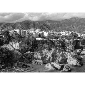Lais Puzzle - Blick auf schönen Strand in Nerja, Costa del Sol, Andalusien, Spanien in schwarz weiß - 1.000 Teile