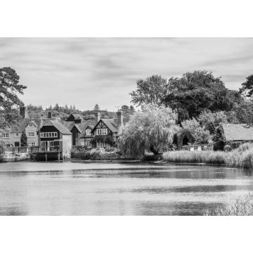Lais Puzzle - Blick auf das schöne historische Dorf Beaulieu und den Fluss in der Region New Forest in Hampshire, England, Vereinigtes Königreich in schwarz weiß - 1.000 Teile