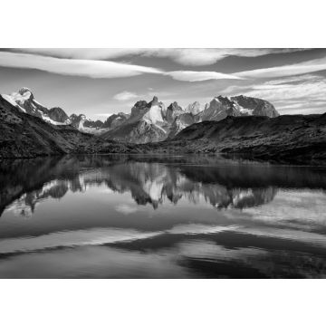 Lais Puzzle - Torres del Paine am frühen Morgen; Torres del Paine NP; Patagonien; Chile; Südamerika in schwarz weiß - 500, 1.000 & 2.000 Teile