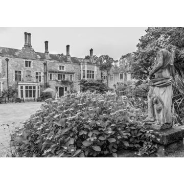 Lais Puzzle - Traditionelles altes Herrenhaus auf dem Lande in Wales, Vereinigtes Königreich in schwarz weiß - 500, 1.000 & 2.000 Teile