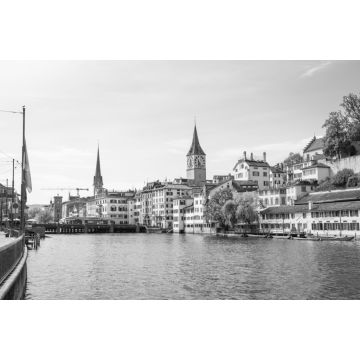 Lais Puzzle - Stadtzentrum von Zürich mit den berühmten Kirchen Fraumünster und Grossmünster und dem Fluss Limmat in schwarz weiß - 2.000 Teile