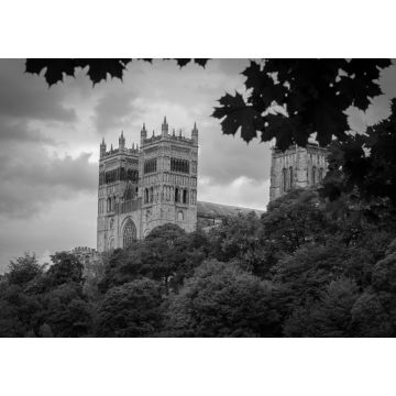 Lais Puzzle - Blick auf die Kathedrale von Durham. Erbaut im späten 11. und frühen 12. Jahrhundert, um die Reliquien des Heiligen Cuthbert zu beherbergen. in schwarz weiß - 1.000 Teile