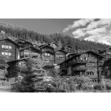 Lais Puzzle - Schönes Stadtbild des Alpendorfs Grimentz, Schweiz, mit traditionellen Holzhäusern im Sommer in schwarz weiß - 2.000 Teile