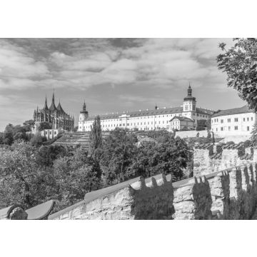 Lais Puzzle - Die Kathedrale der Heiligen Barbara und das Jesuitenkolleg in Kutna Hora, Tschechische Republik, Europa in schwarz weiß - 500, 1.000 & 2.000 Teile
