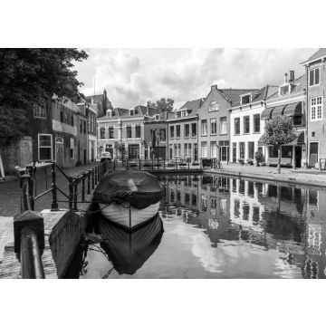 Lais Puzzle - Traditionelle hölzerne Segelschiffe im Wasserkanal. Alter historischer Hafen von Schiedam, die Niederlande in schwarz weiß - 500, 1.000 & 2.000 Teile