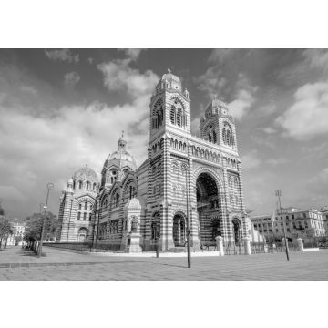 Lais Puzzle - Kathedrale von Marseille. Kathedrale Sainte Marie Majeure. Marseille in schwarz weiß - 500, 1.000 & 2.000 Teile