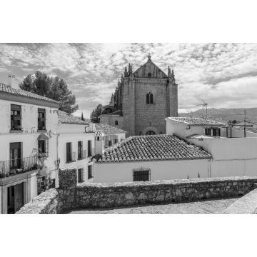 Lais Puzzle - Kirche im Dorf Ronda mit weißen Häusern, Andalusien, Spanien in schwarz weiß - 2.000 Teile