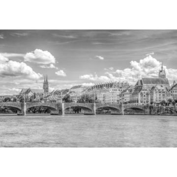 Lais Puzzle - Basler Münster und Sankt-Martin-Kirche hinter der mittleren Brücke in Basel, Schweiz in schwarz weiß - 2.000 Teile
