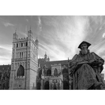 Lais Puzzle - Exeter - Richard-Hooker-Statue und Kathedrale St. Peter in schwarz weiß - 500, 1.000 & 2.000 Teile