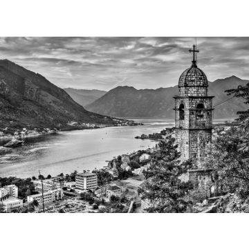 Lais Puzzle - Kirche Unserer Lieben Frau von Remedy in Kotor, Montenegro in schwarz weiß - 500, 1.000 & 2.000 Teile