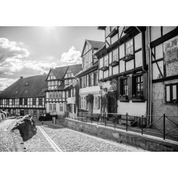 Lais Puzzle - Blick auf typische Häuser in Quedlinburg, Deutschland in schwarz weiß - 1.000 Teile
