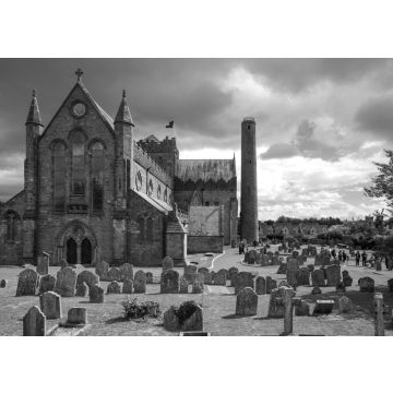 Lais Puzzle - Irland, Kilkenny, die St. Canice's Kathedrale und der Friedhof in schwarz weiß - 500, 1.000 & 2.000 Teile