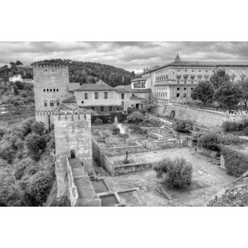 Lais Puzzle - Blick aus der Vogelperspektive auf den berühmten Alhambra-Palast und -Garten in Granada, Spanien in schwarz weiß - 2.000 Teile