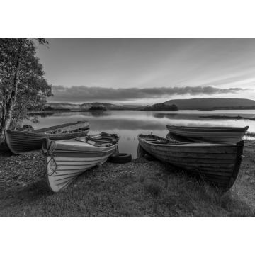 Lais Puzzle - Boote auf dem Lough Corrib, Grafschaft Galway, Connemara, Irland in schwarz weiß - 1.000 Teile