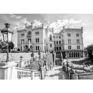 Lais Puzzle - Schloss Miramare mit Gärten am Golf von Triest im Nordosten Italiens in schwarz weiß - 500, 1.000 & 2.000 Teile