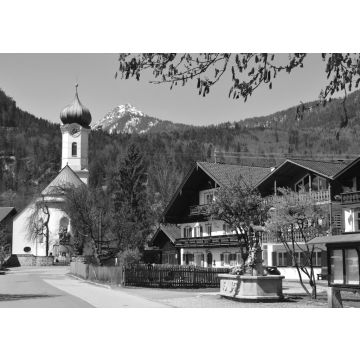 Lais Puzzle - Pfarrkirche und Brunnen in Farchant in schwarz weiß - 500, 1.000 & 2.000 Teile