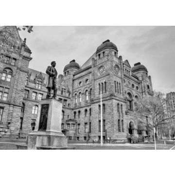 Lais Puzzle - Sir Oliver Mowat-Statue am Ontario Legislative Building in Toronto, Kanada in schwarz weiß - 500, 1.000 & 2.000 Teile