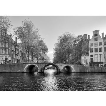 Lais Puzzle - Brücke über die Leidse Gracht an der Patrizier- oder Herrengracht (Herengracht) in Amsterdam im Frühling in schwarz weiß - 500, 1.000 & 2.000 Teile