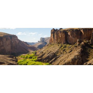 Lais Puzzle - Der Fluss Pinturas oder Ecker, der im Andengebirge, im kleinen Massiv des Monte Zeballos (2743 m), südlich des Buenos Aires Sees, geboren wurde, fließt etwa hundert Kilometer lang und trägt den Namen Ecker, Panorama - 2.000 Teile