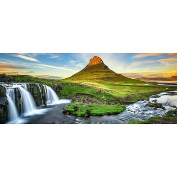 Lais Puzzle - Sonnenuntergang über Kirkjufellsfoss Wasserfall und Kirkjufell Berg in Island, Panorama - 2.000 Teile