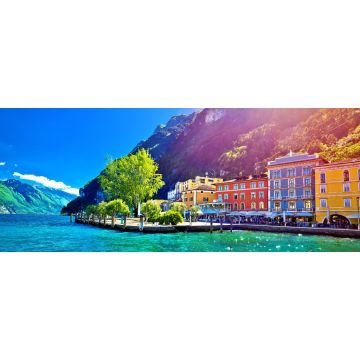 Lais Puzzle - Blick auf die Uferpromenade von Riva del Garda bei Sonnenuntergang, Panorama - 2.000 Teile