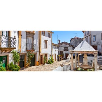 Lais Puzzle - Fonte da Vila alias Dorf- oder Stadtbrunnen im jüdischen Viertel oder Ghetto, das während der Inquisition errichtet wurde. Castelo de Vide, Portalegre, Portugal, Panorama - 2.000 Teile
