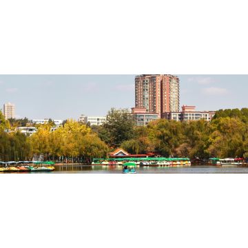 Lais Puzzle - Stadtpark in Kunming, China, Panorama - 2.000 Teile