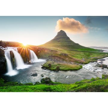 Lais Puzzle - Farbenprächtiger Sonnenaufgang am Wasserfall Kirkjufellsfoss - 1.000 Teile