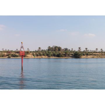 Lais Puzzle - Rotes Leuchtfeuer. Schifffahrtszeichen des Suezkanals. Ismailia, Ägypten - 1.000 Teile