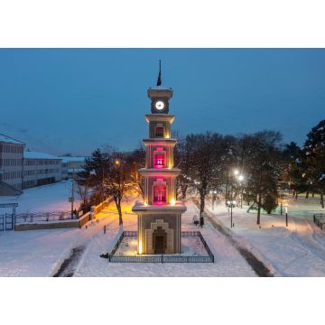 Lais Puzzle - Erzincan, Türkei: Uhrenturm von Erzincan im Winter - 1.000 Teile