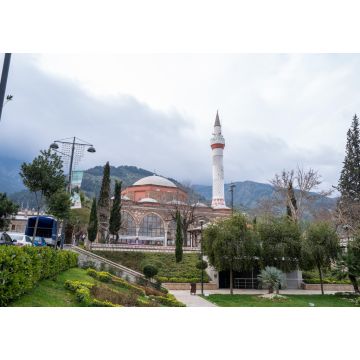 Lais Puzzle - Hatuniye-Moschee und Stadtpark in Manisa, Türkei - 1.000 Teile