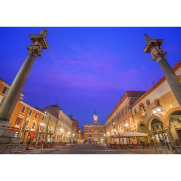 Lais Puzzle - Ravenna, Italien an der Piazza del Popolo mit dem Wahrzeichen der Stadt, den venezianischen Säulen - 1.000 Teile