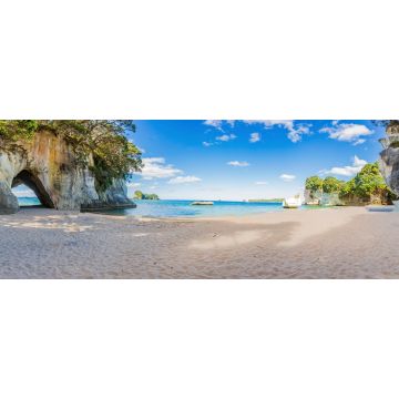 Lais Puzzle - Panoramabild des Strandes Cathedral Cove im Sommer ohne Menschen am Tag - 2.000 Teile