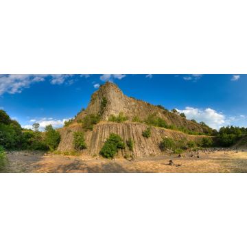 Lais Puzzle - Ein erloschener Vulkan am Plattensee, Ungarn - 2.000 Teile