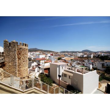 Lais Puzzle - Burgzinnen und Teil der Stadt (Castillo de los Condes de Cabra), Cabra, Provinz Córdoba, Andalusien, Spanien, - 1.000 Teile