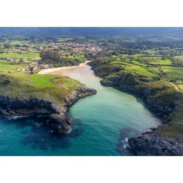 Lais Puzzle - Luftbild auf Playa de Poo bei Ebbe in der Nähe von Llane, grüne Küste von Asturien - 1.000 Teile