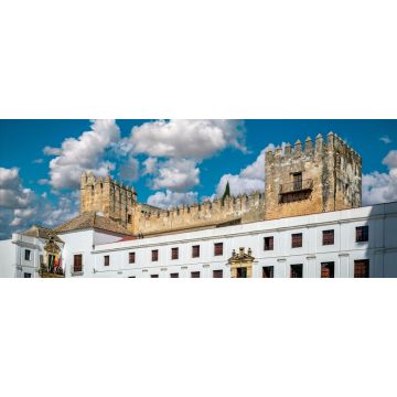 Lais Puzzle - Aussicht auf das Rathaus von Arcos de La Frontera, Cadiz, Spanien, mit dem Schloss und seinen Türmen im Hintergrund - 2.000 Teile