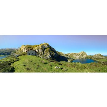 Lais Puzzle - Enol- und Ercina-Seen (Lagos de Covadonga) mit Panoramablick auf Picos de Europa in Asturien, Spanien - 1.000 Teile