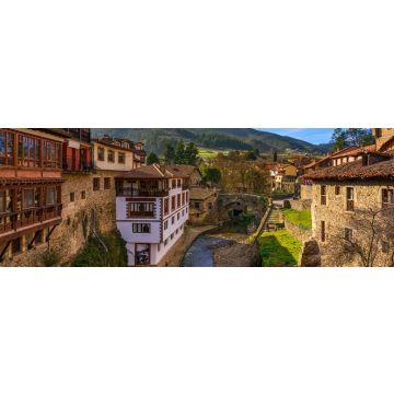 Lais Puzzle - Bergdorf der Potes, Kantabrien - 1.000 Teile