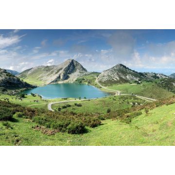 Lais Puzzle - Panoramablick auf den Enol-See an den Covadonga-Seen in Asturien, Spanien - 2.000 Teile