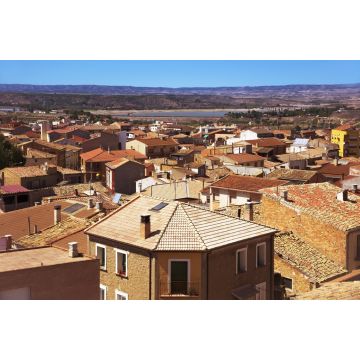 Lais Puzzle - eine Luftaufnahme der Dächer der Altstadt von Caspe, Spanien - 2.000 Teile