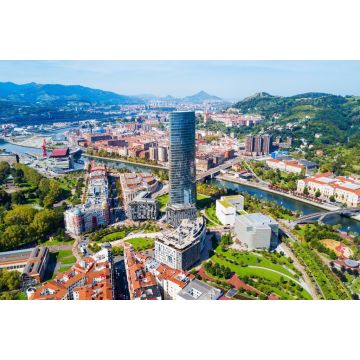 Lais Puzzle - Bilbao Panoramablick aus der Luft. Bilbao ist die größte Stadt im Baskenland in Nordspanien - 2.000 Teile
